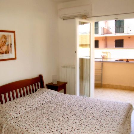 Apartment Cala Azzurra - Imp312 By Interhome Империя Экстерьер фото