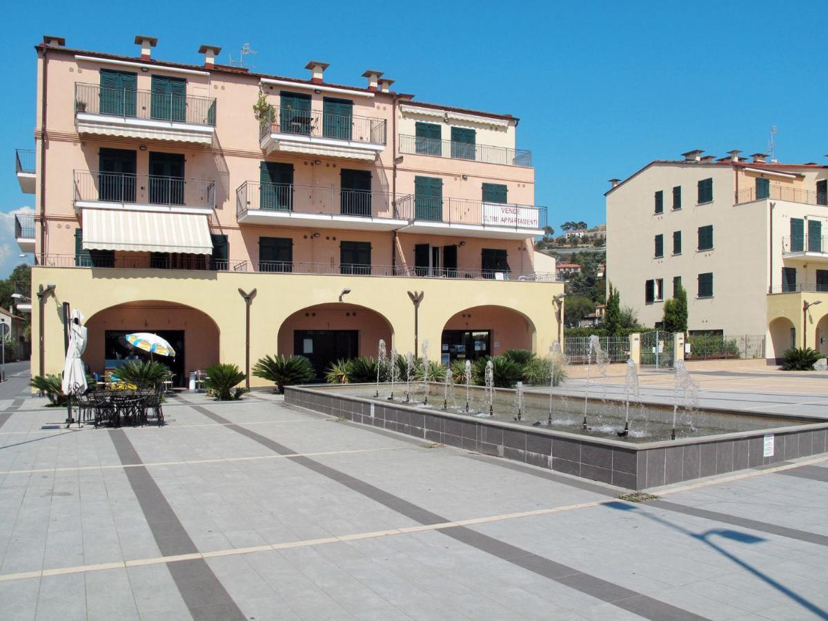 Apartment Cala Azzurra - Imp312 By Interhome Империя Экстерьер фото